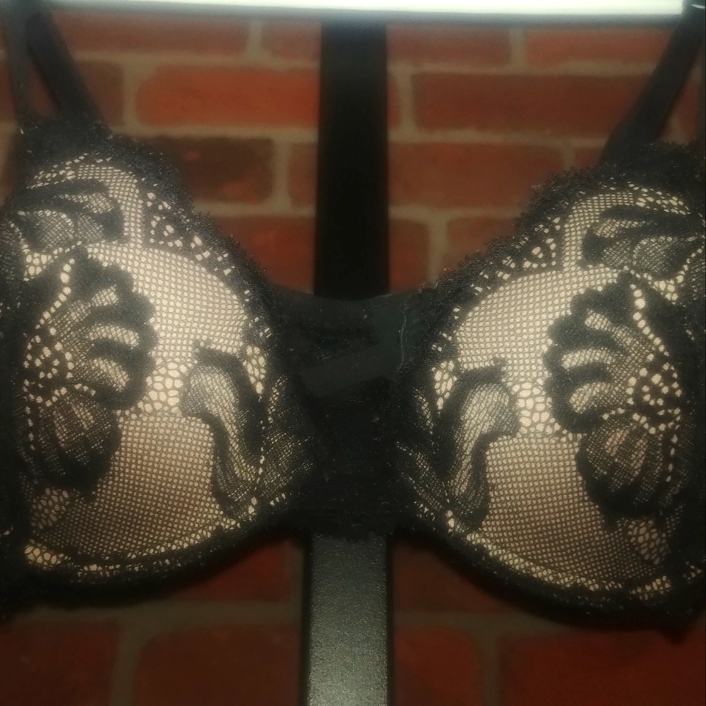 36 b lacey black bra